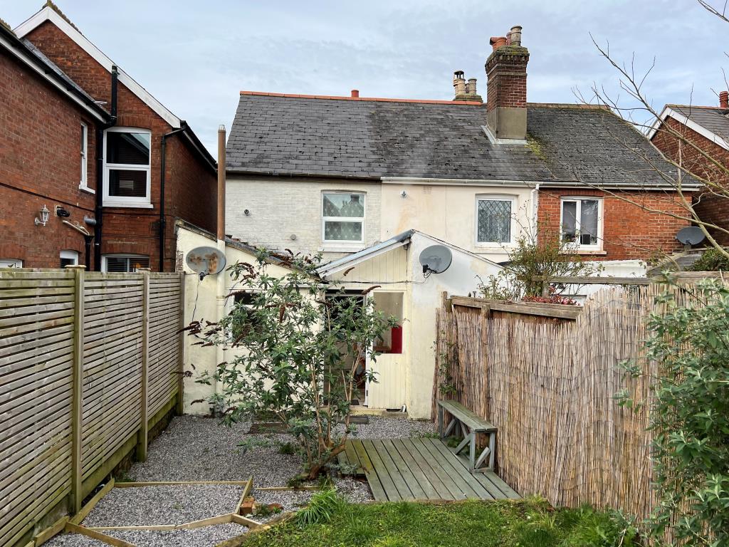 Lot: 61 - HOUSE FOR INVESTMENT OR OCCUPATION - View from the rear garden